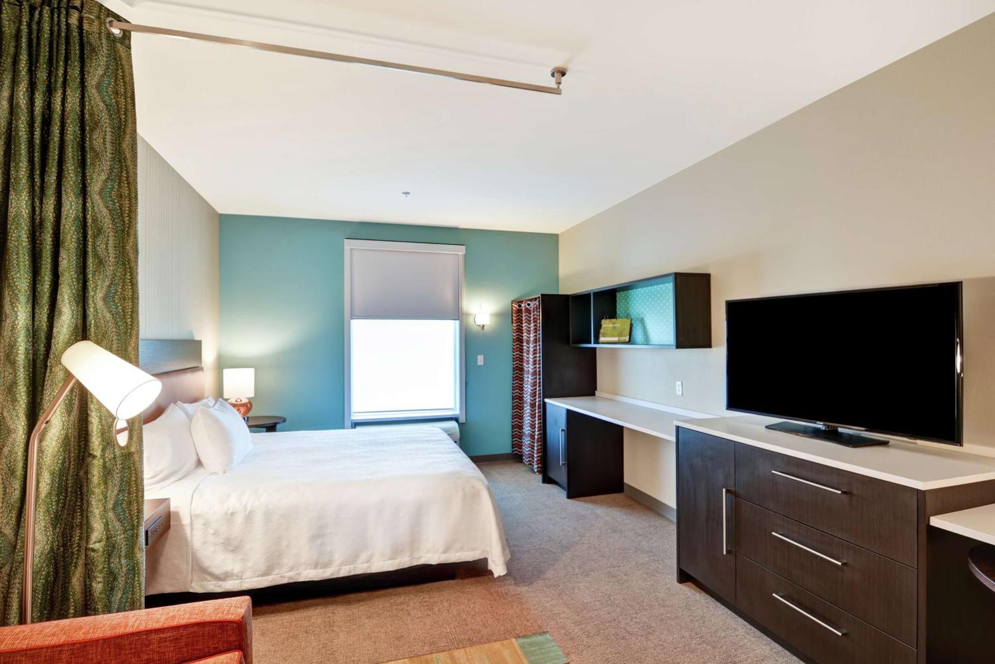 Home2 Suites By Hilton Las Vegas Strip South Exterior photo